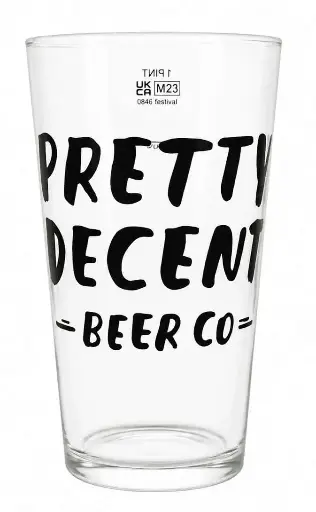 [pretty00] Pretty Decent Beer - Bierglas - Pint Becherglas